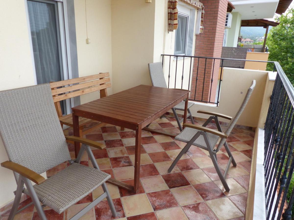 Makis Nest Apart-Hotel Vourvourou Buitenkant foto