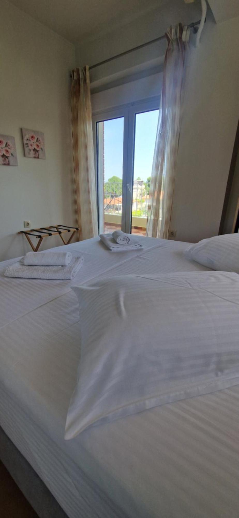Makis Nest Apart-Hotel Vourvourou Buitenkant foto